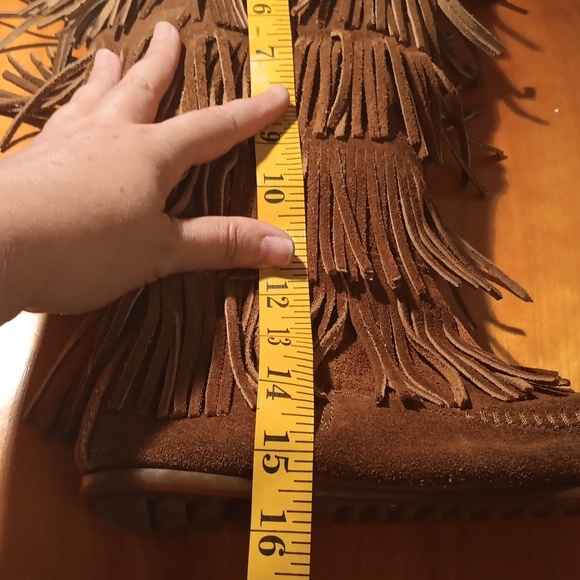 Minnetonka Fringe Brown Women's Boots Size 7 - Picture 4 of 16